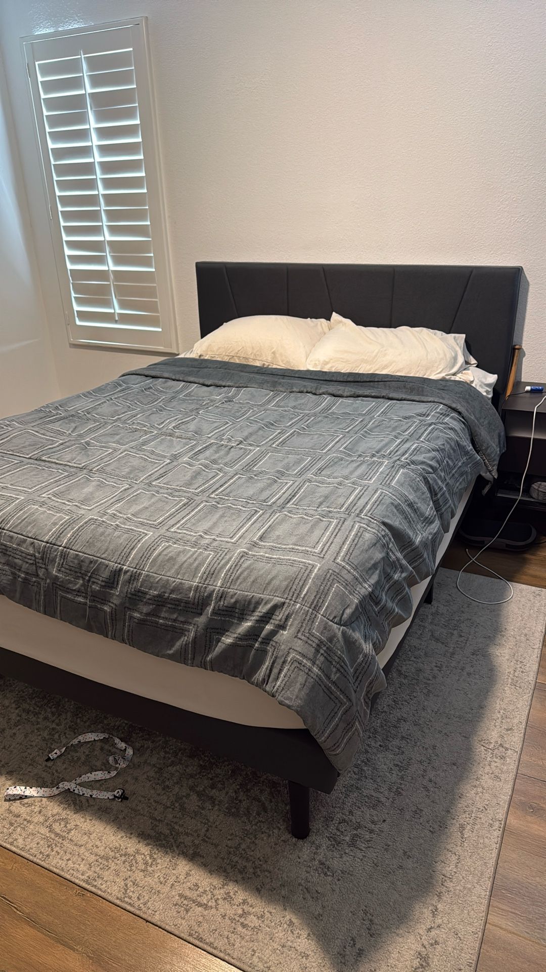 Bed Frame (queen)