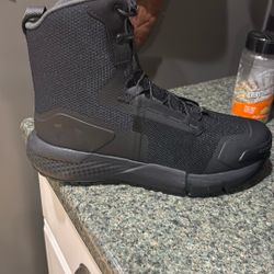 Under Armor Shoes 