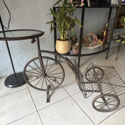 Small Table/Plant Holder