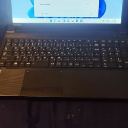 15.6"  Toshiba Dynabook Satellite Laptop