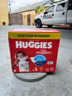 Newborn Huggies
