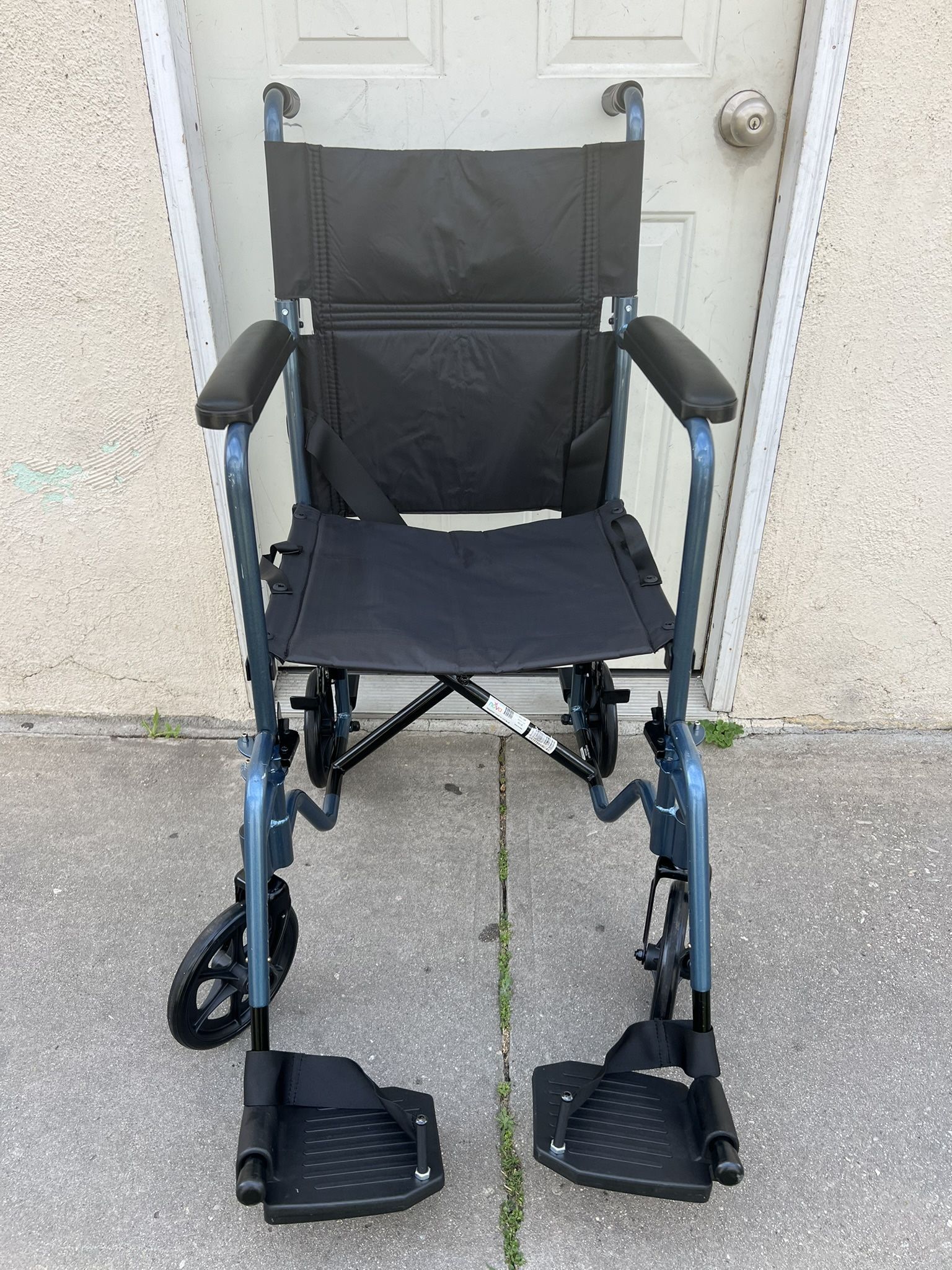 NOVA LIGHTWEIGHT TRANSPORT CHAIR