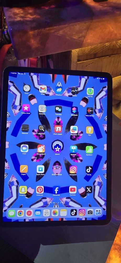 Ipad Pro 11in With Tiktok