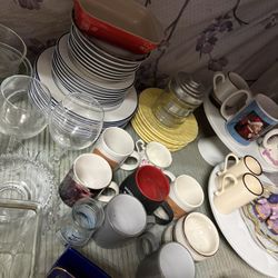Plates Cups Bowls Glasses 