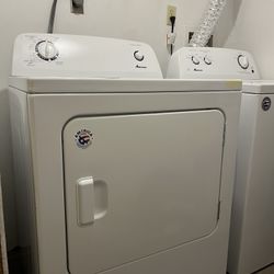 Amana Washer And Drying Machine