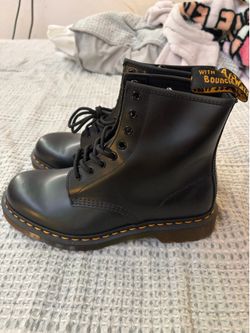 Dr Martens 1460 Men's Size 8