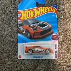 Hot Wheels Toyota GR86 Cup