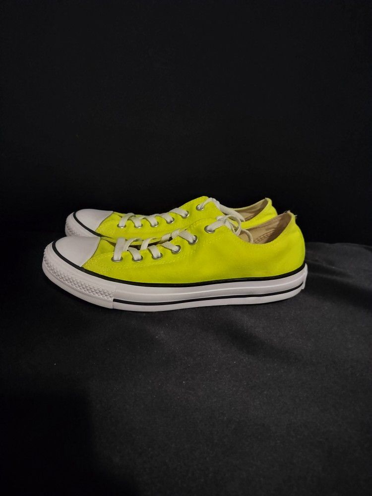 Mens Low Yellow Converse All Star Sneakers (Size 7)