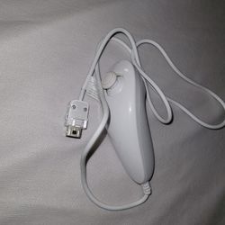 Used Nintendo WII Controller