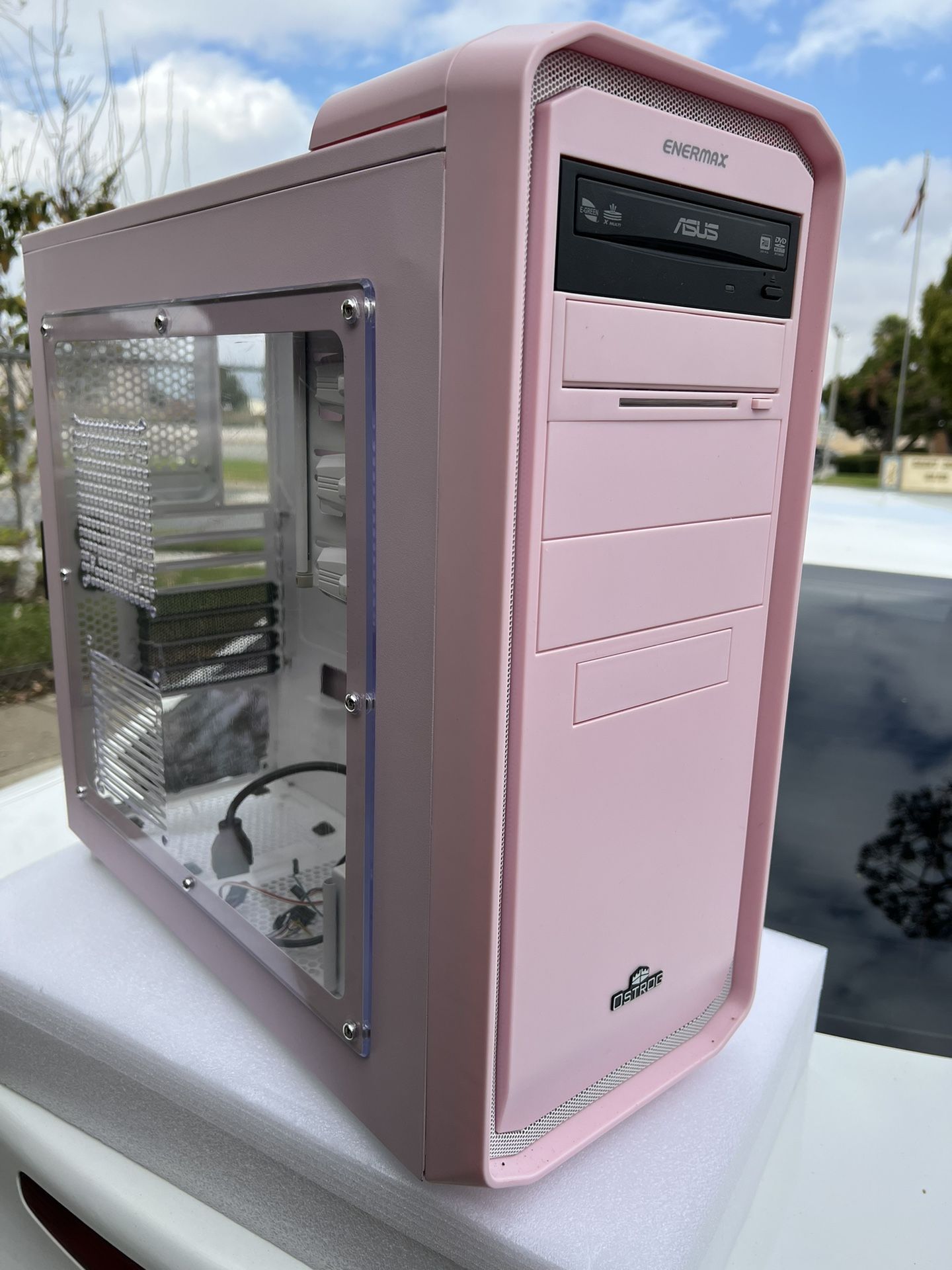 ENERMAX ATX Pale Pink Desktop PC Case - OSTROG