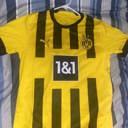 2022/23 PUMA Borussia Dortmund Home Jersey