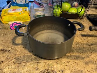 Circulon pot