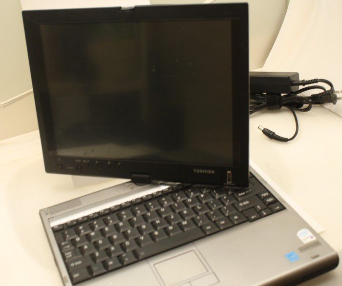 TOSHIBA M400 Tablet, Intel Core 2 Duo,12.1" LCD, New windows 10/Office 2010 suite, 4GB ram 200GB HD