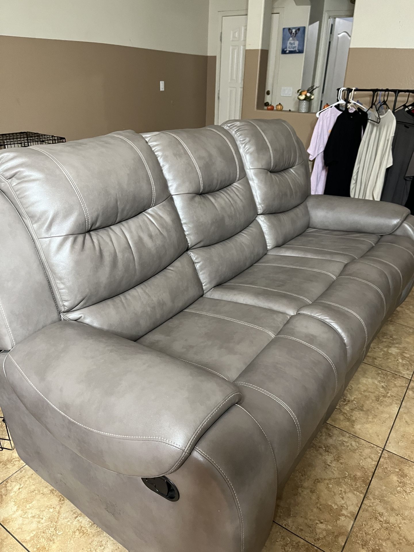Recliner Sofa 