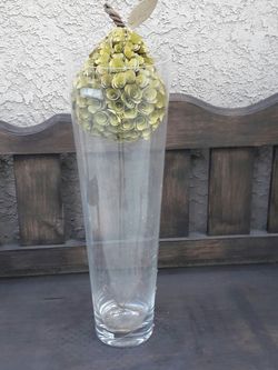 Glass vase