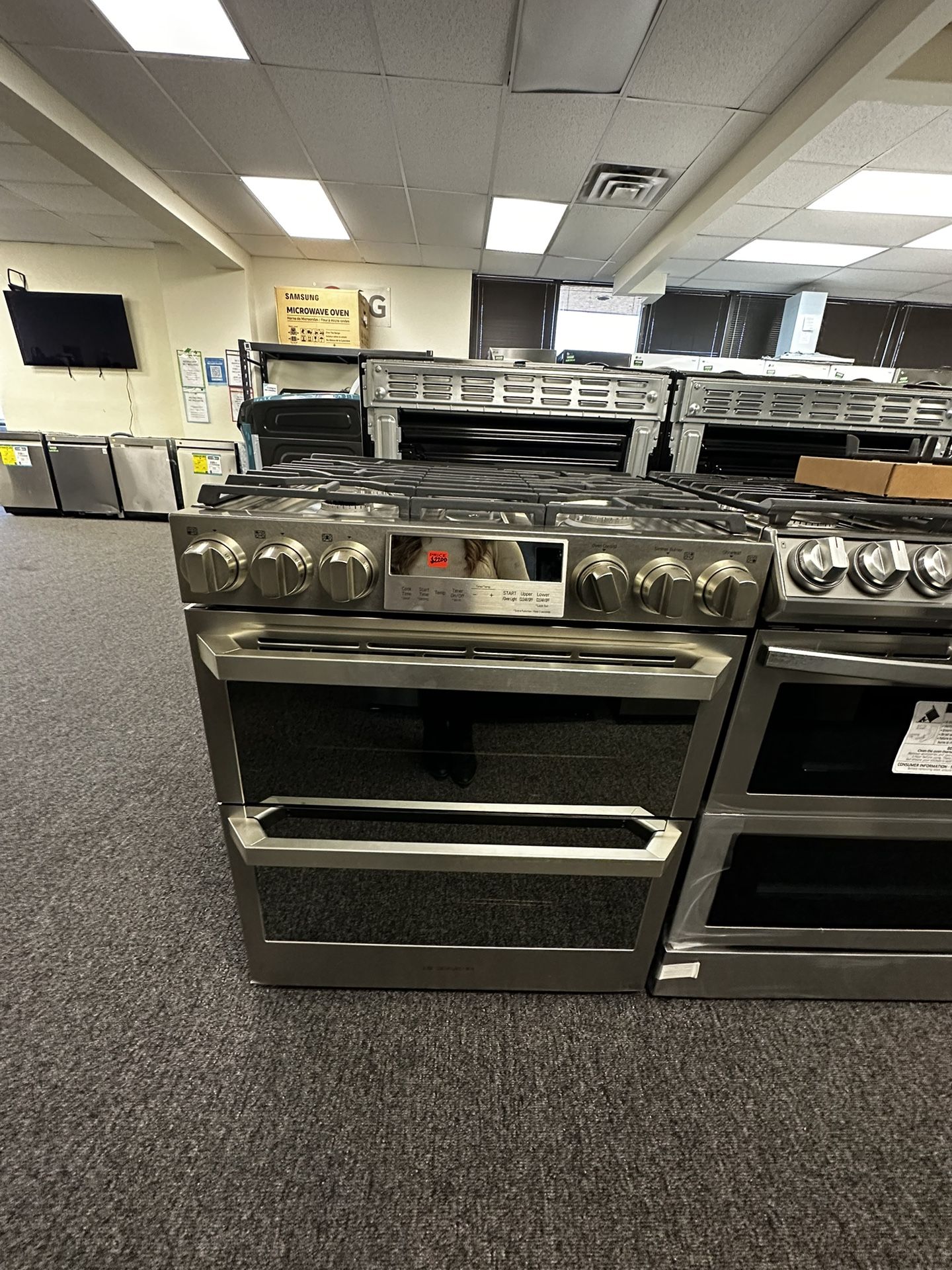 New Lg Signature Slide In Gas Stove With Double Oven