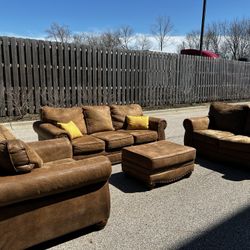 Beautiful Brown Couch, Loveseat and Chair with Ottoman! 🚚 ***Free Delivery***  