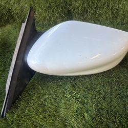 2016 Nissan Altima Driver LH Side Mirror 