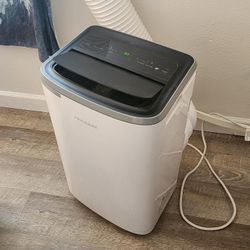 10000 BTU Frigidaire Portable AC