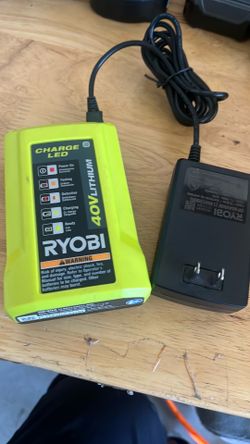 Ryobi charger led 40 v.
