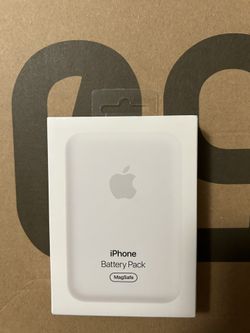 iPhone MagSafe Battery Pack