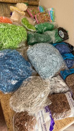 LARGE Crinkle Paper Shred Bundle – Gift Basket & Packaging Filler