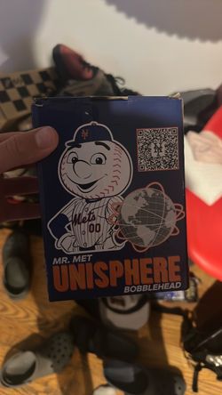 Mr met limited edition bobblehead