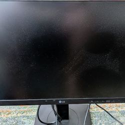 LG 24BK750Y-B (24" FHD Business Monitor)