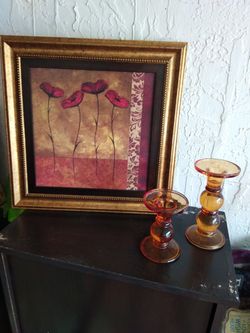 Cuadro de pared y candelAbros $15 todo