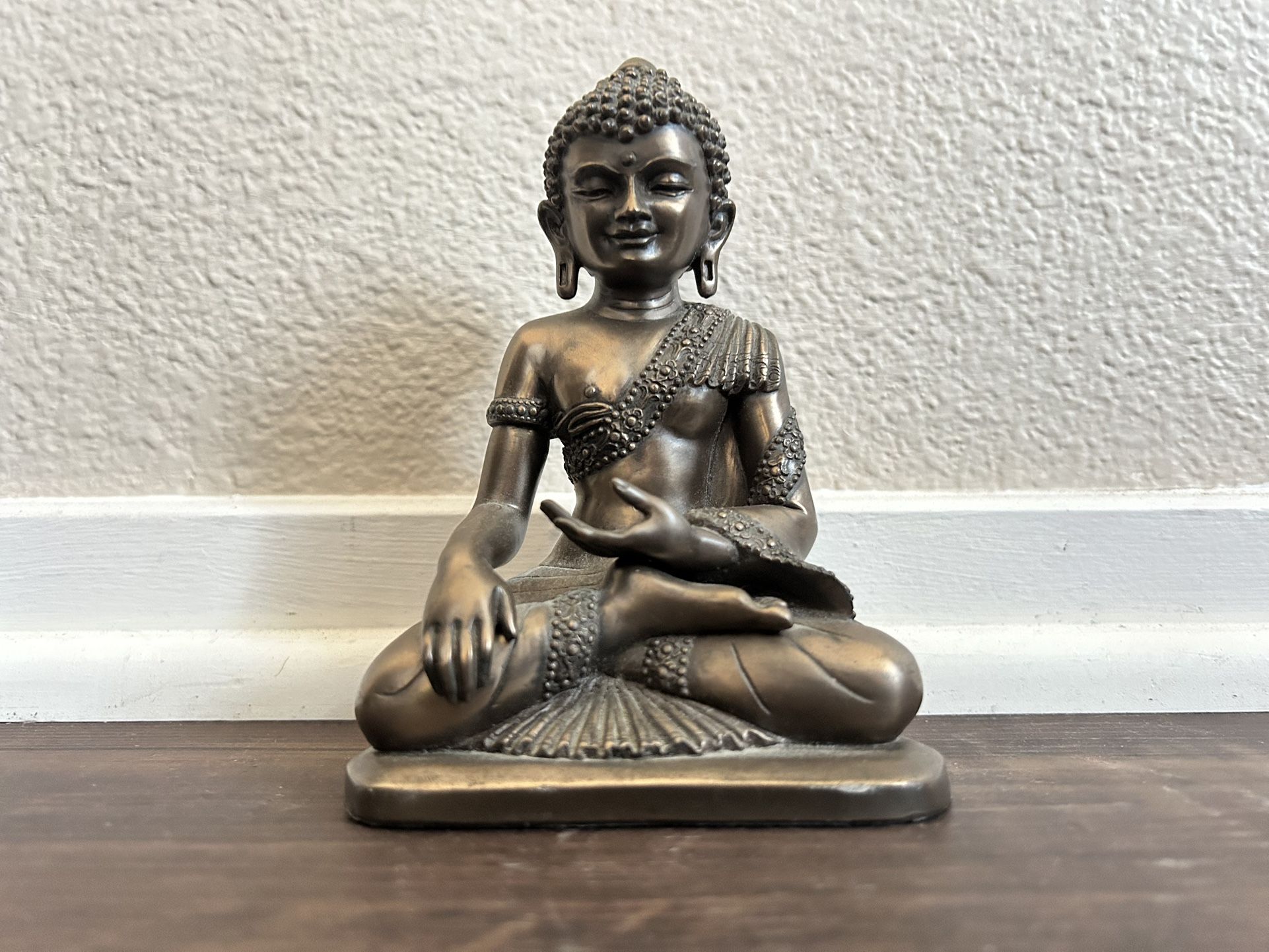 Shakya Muni Buddha from the Summit Collection.