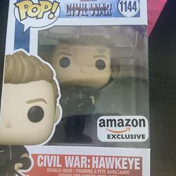 Funko Pop Marvel: Captain America: Civil War Build A Scene - Figura 2 de 12 Hawkeye - Exclusivo de Amazon - Figura de vinilo coleccionable - Idea de r