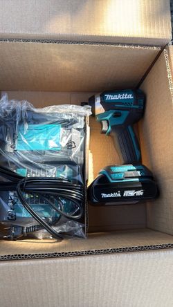 Brand new Brushless makita drill charger an battery