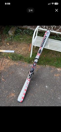 LOW PRICE MOVING- $450 RETAIL SKIS WITH BINDINGS