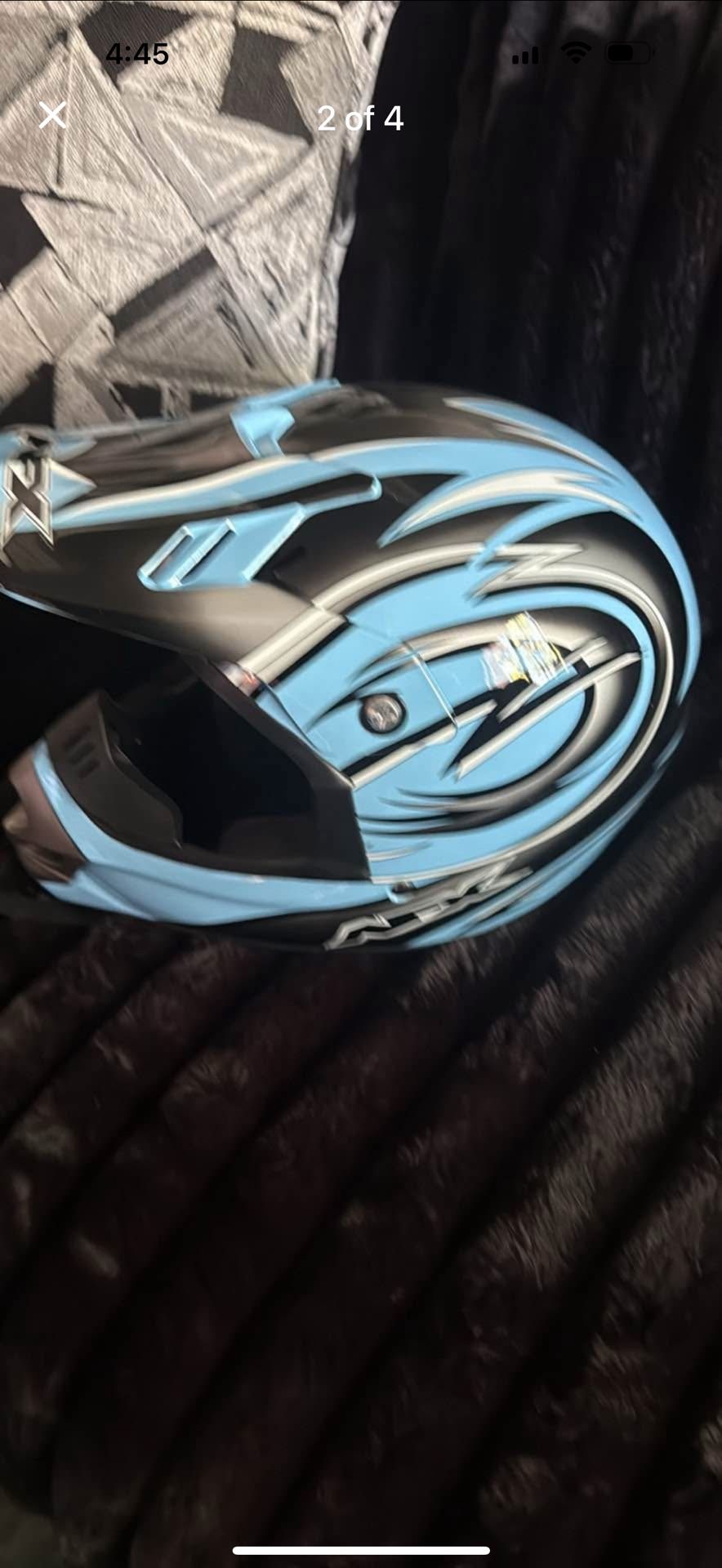 blue helmet