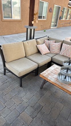 Patio set