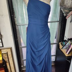 Evening Formal Gown/Prom Or Any Occasion 