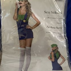 Luigi Costume