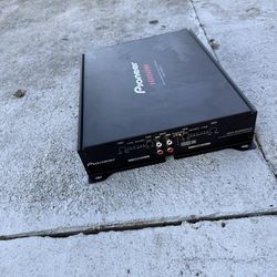 Pioneer 1000W 4 Channel Amplifier