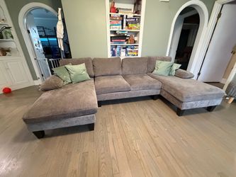 Gray Fabric U-Shaped Sectional Sofa