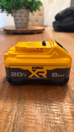 De Walt battery XR 8AH 20V Powerpack