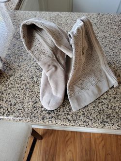 boot shoes size 9.5