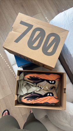 Yeezy 700