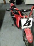 Electric mx700 dirtbike Razor runs great 1 hour battery life comes with charger.
