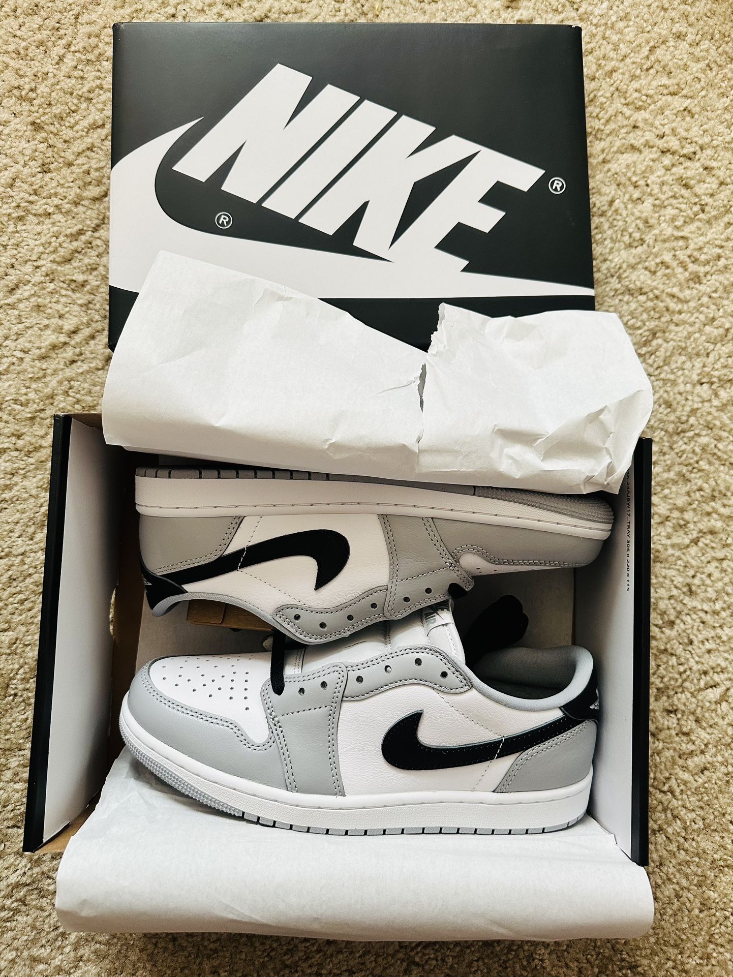 Nike Air Jordan 1 Retro Low OG Barons Wolf Grey Black