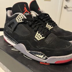 Air Jordan 4 Retro