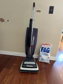 Sanitary Vacuum With Bags