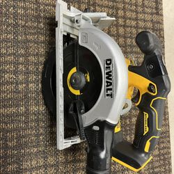 Dewalt Circular Saw 