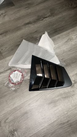 Mazda 3  Side Window Air Vent