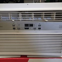 6000 BTU Midea Air Conditioner 