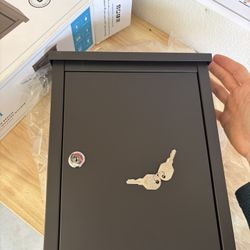 Architectural Mailboxes “Chelsea” Locking Wall-Mounted Mailbox – Rubbed Bronze – New